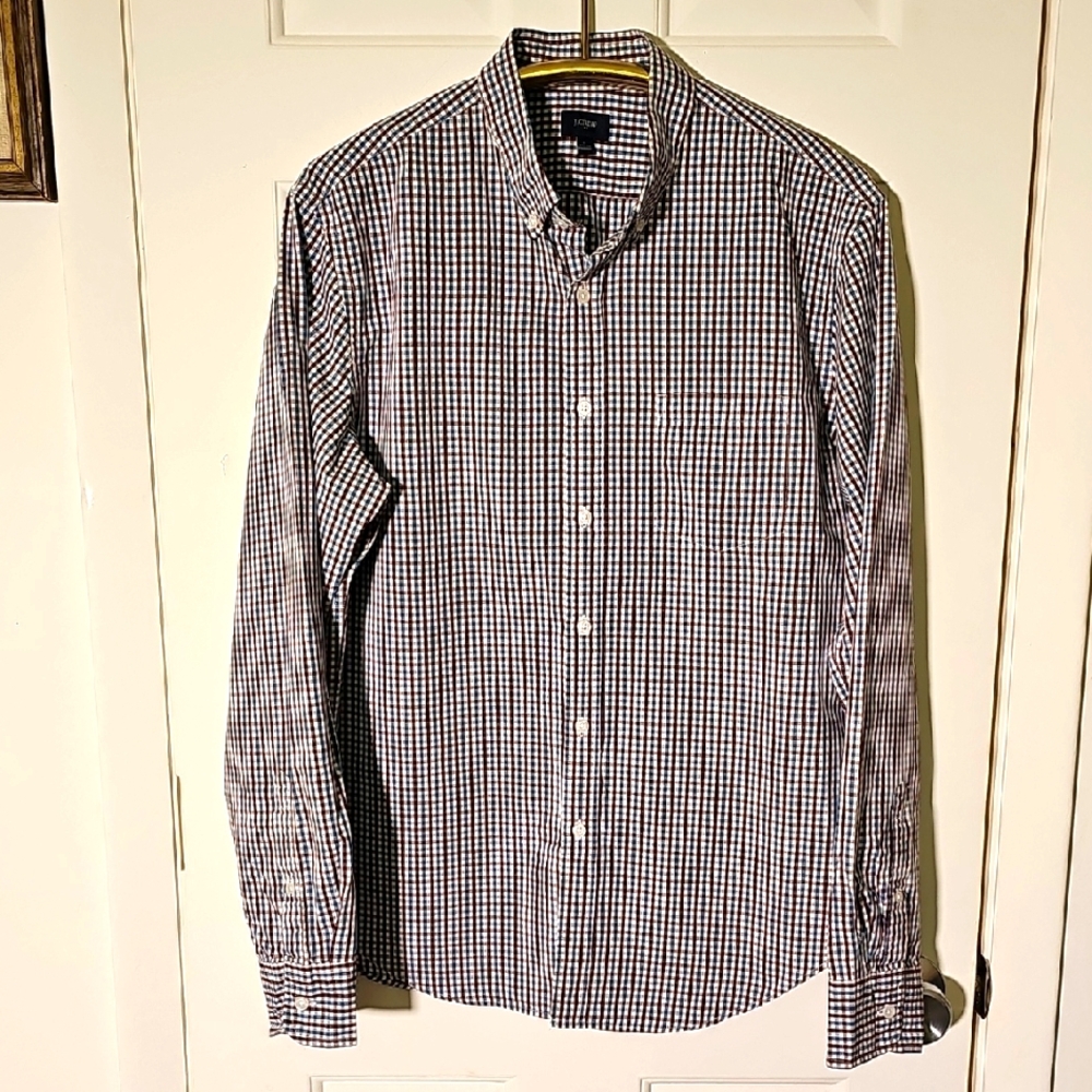 J.Crew Mens Shirt Button Down. Size Large. Burgundy/blue And White Checks.